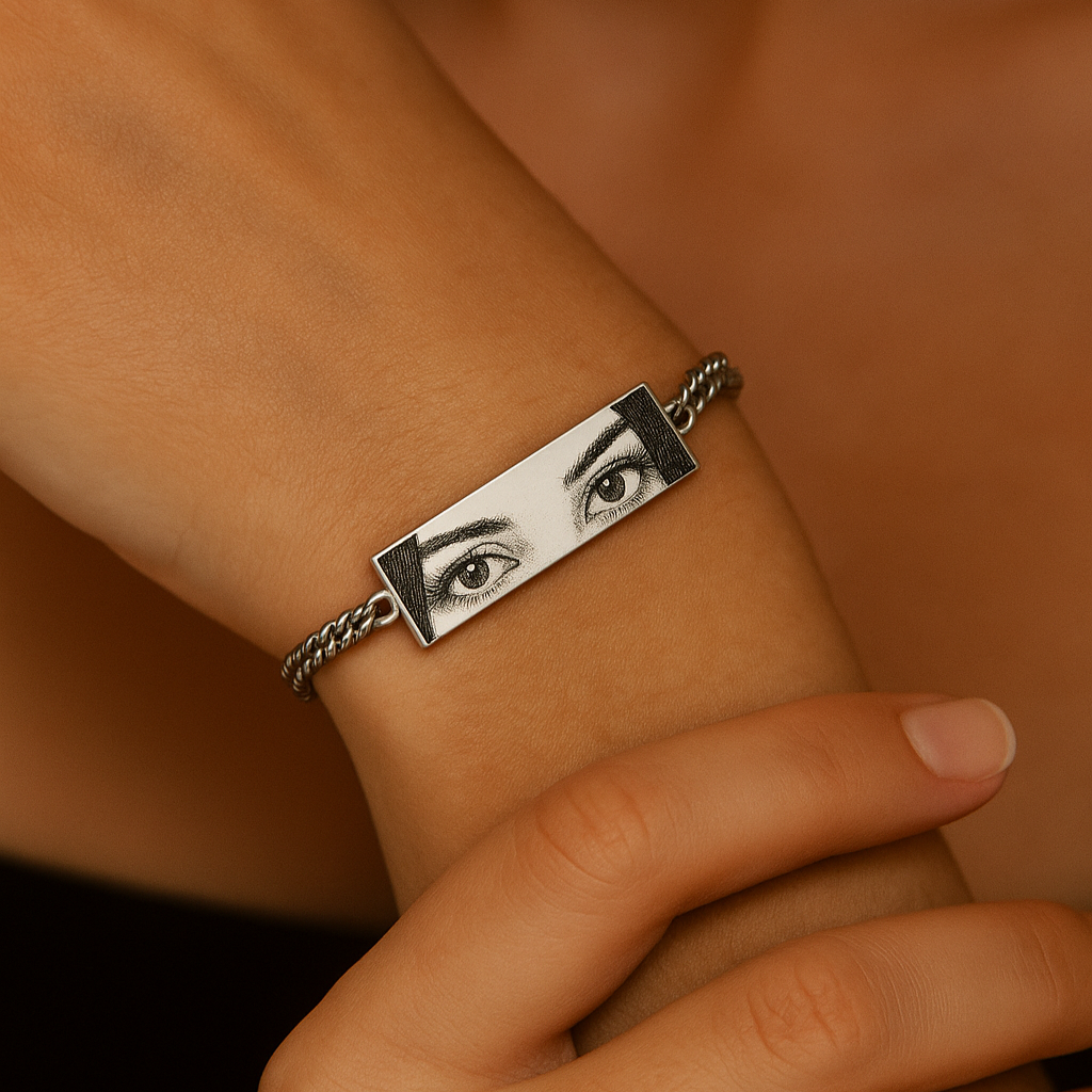 Foto náramok s vygravírovanými očami (plochý náramok)