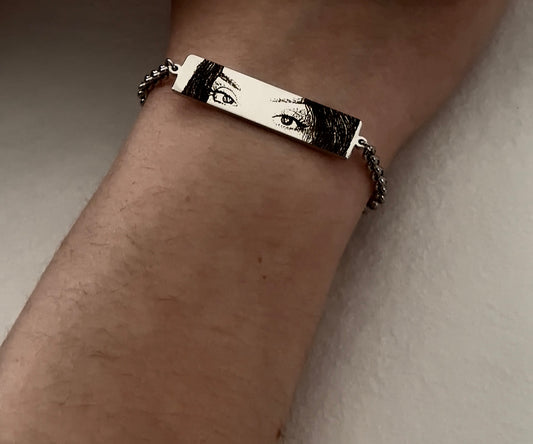 Fotoarmband mit eingravierten Augen (flaches Armband)